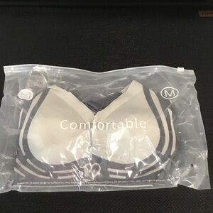 NIP Comfortable Women's Padded Bra - White with Gray Trim